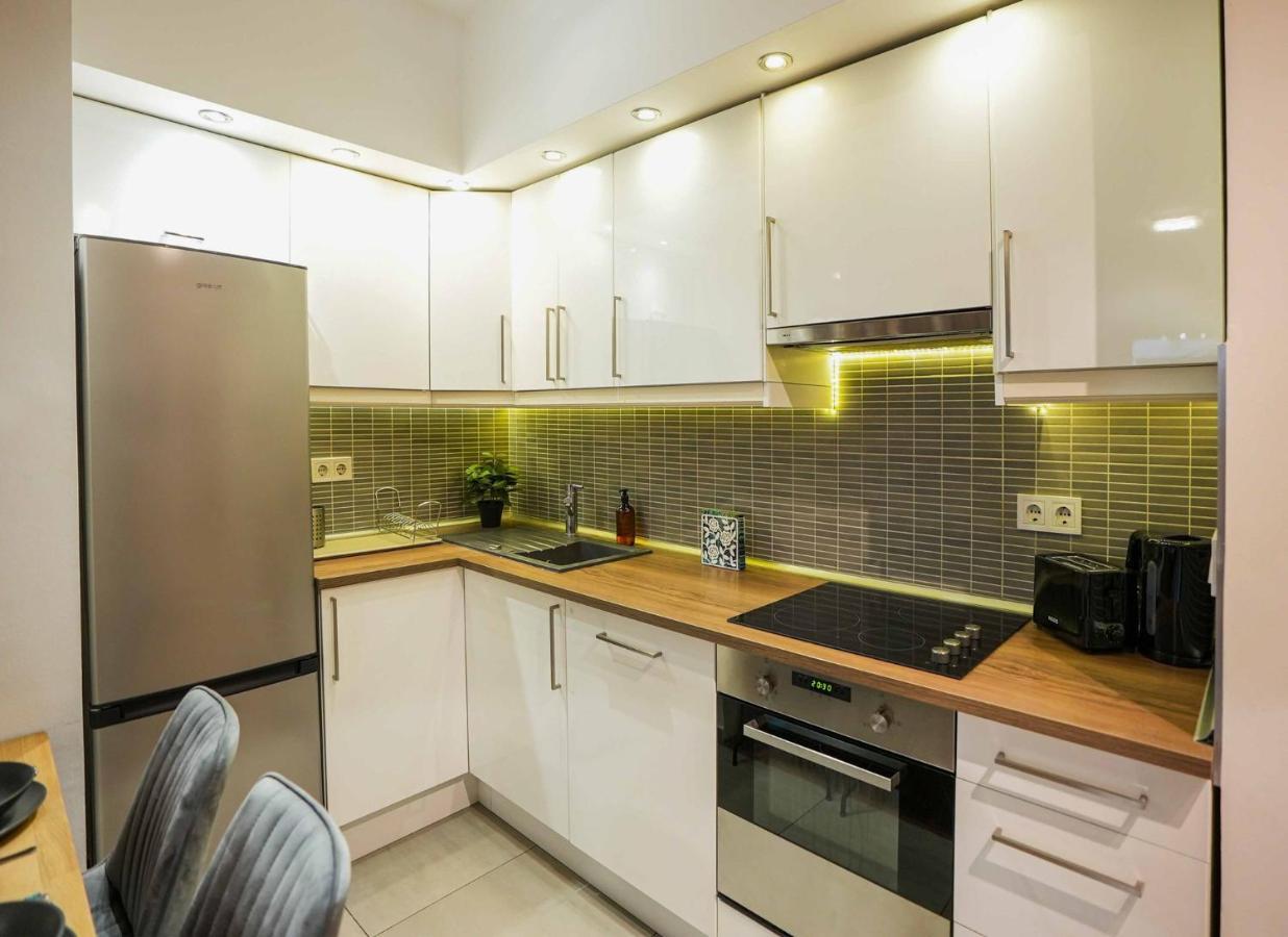 Danube Family Premium Apartment Будапеща Екстериор снимка
